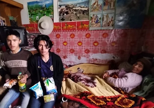 Acompañamiento a familia en domicilio.